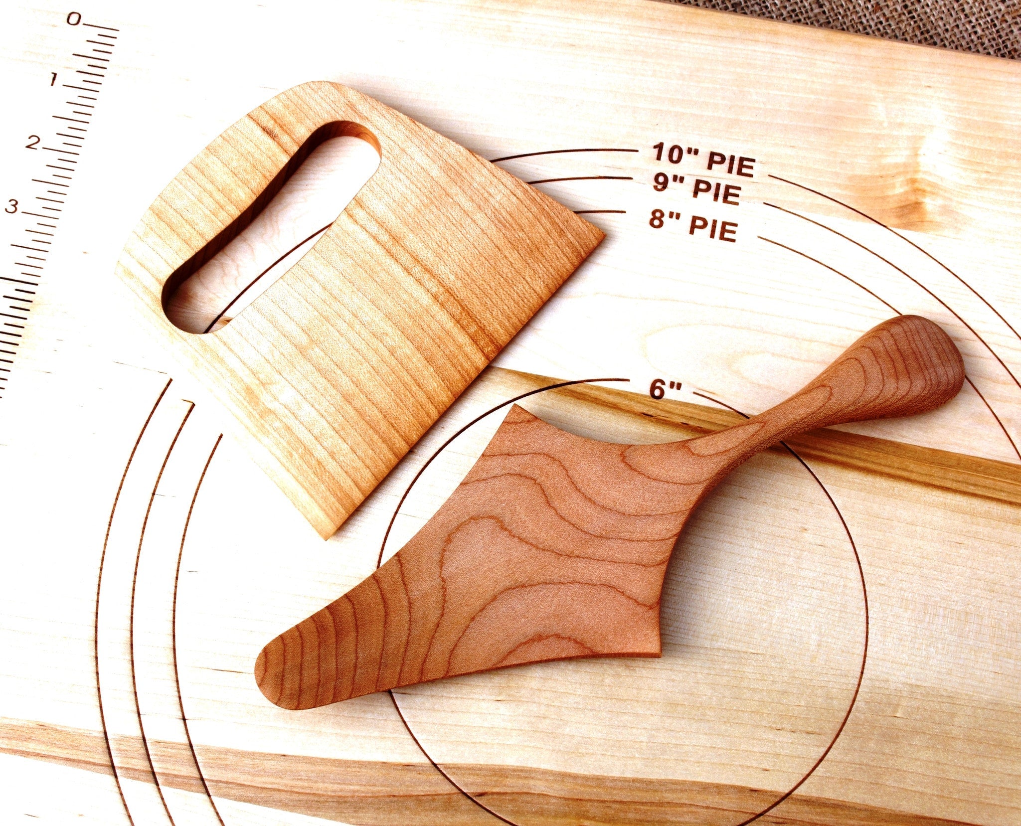 Wooden Pie and Cake Server Maple, Cherry or Walnut